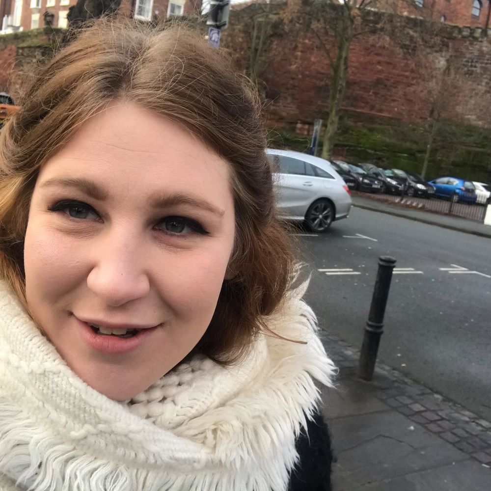 Meet your Posher, Angela